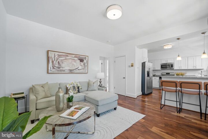 Property Photo: 1725 Lanier Place NW 33A DC 20009
