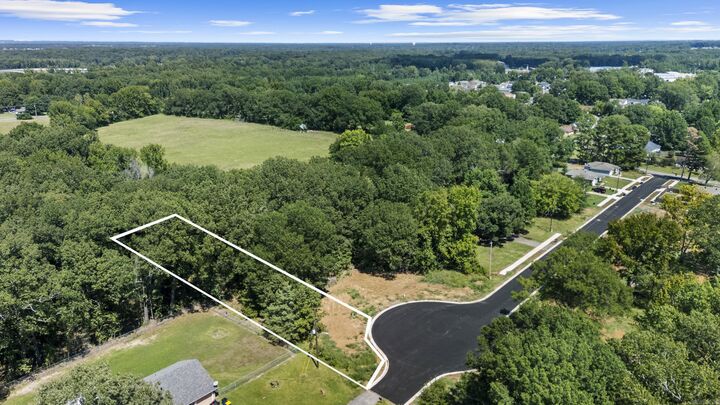 Property Photo: 04 Bradford Drive AR 72023