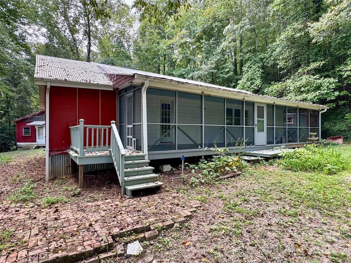 2594 Greenlee Road  Old Fort NC 28762 photo