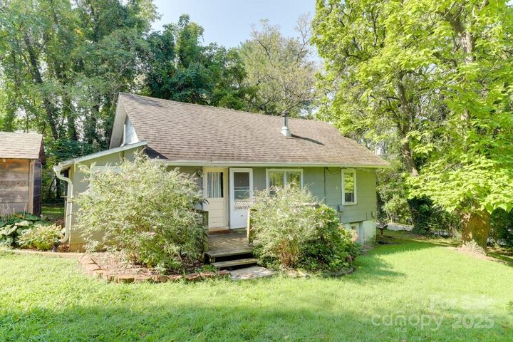 Property Photo:  45 First Street  NC 28803 