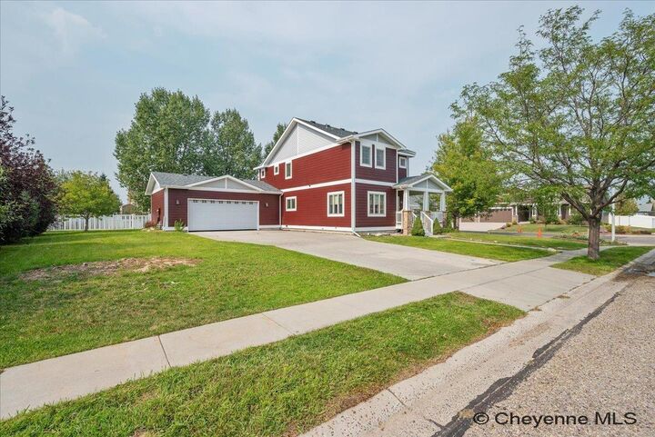 Property Photo: 926 Miracle Parkway WY 82009