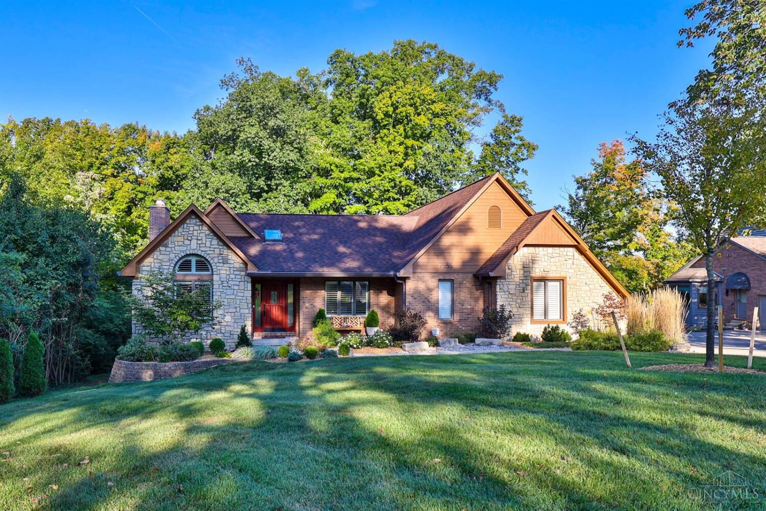 Property Photo:  7555 Squirrel Creek Drive  OH 45247 