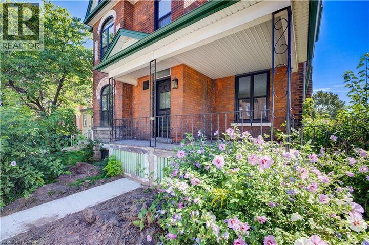 Photo de la propriété:  232 Park Street North Apt #2  ON L8L 1M1 