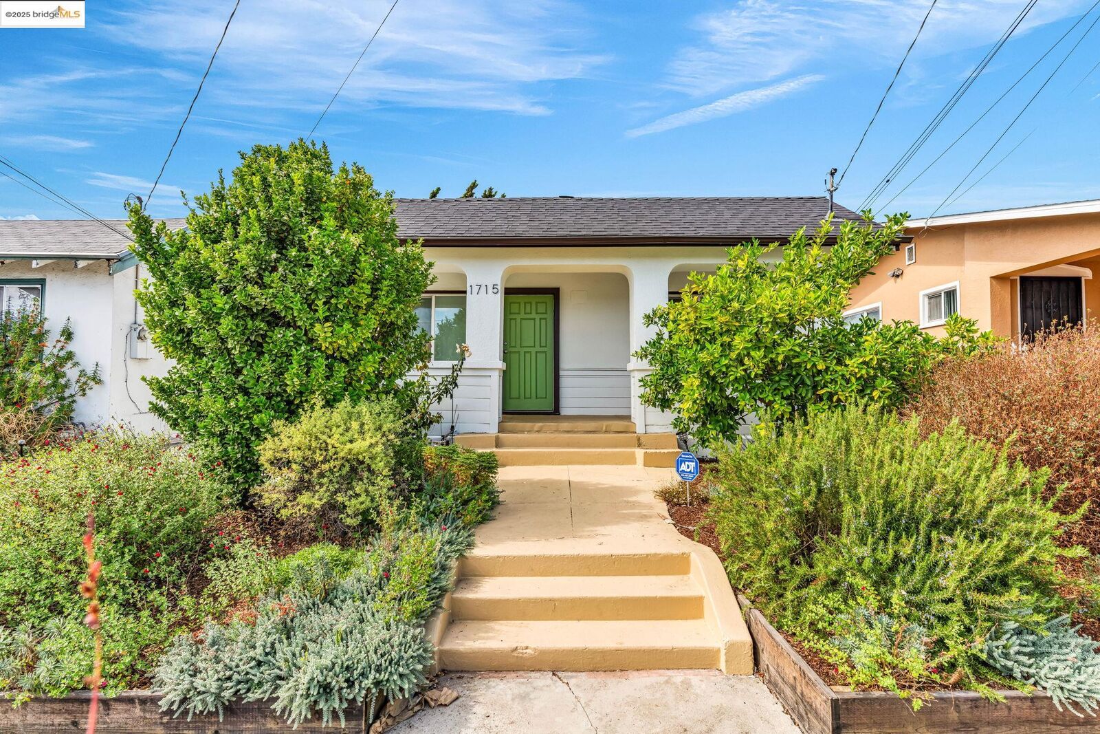 Property Photo:  1715 67th Ave  CA 94621 