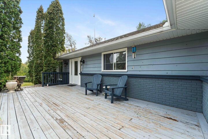 Property Photo: 5, 53104 Rge Rd 13 AB T7Y 2T2