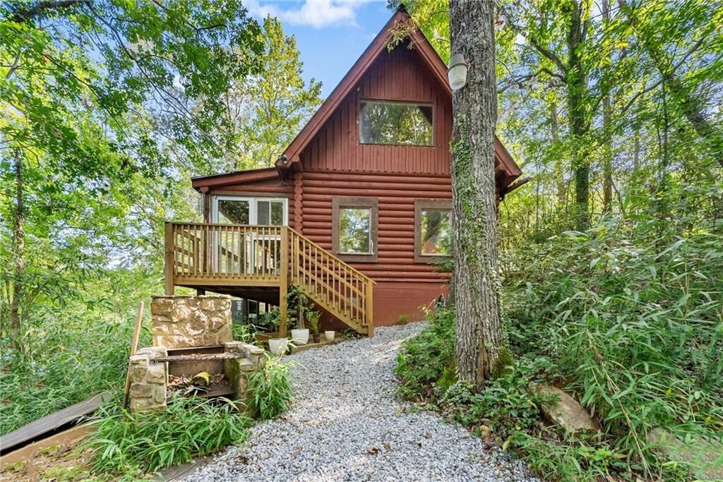 Property Photo:  657 Rock Chimney Lane  GA 30533 