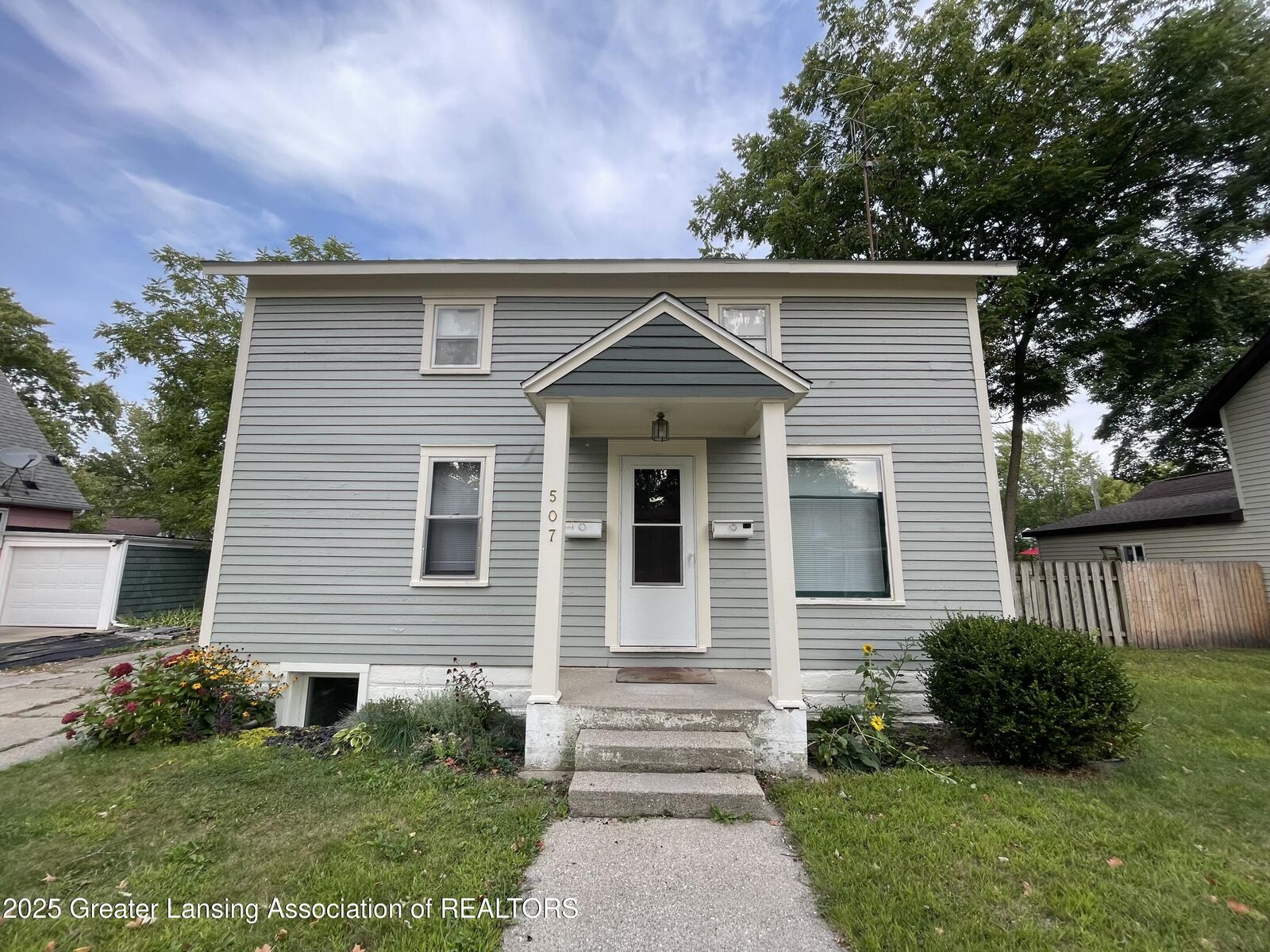 Property Photo: 507 S Franklin Street MI 48858