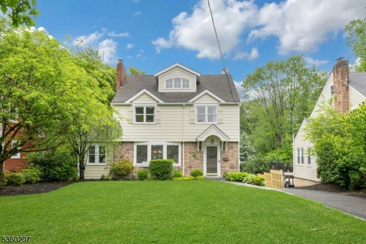 215 Kent Place Blvd  Summit City NJ 07901 photo