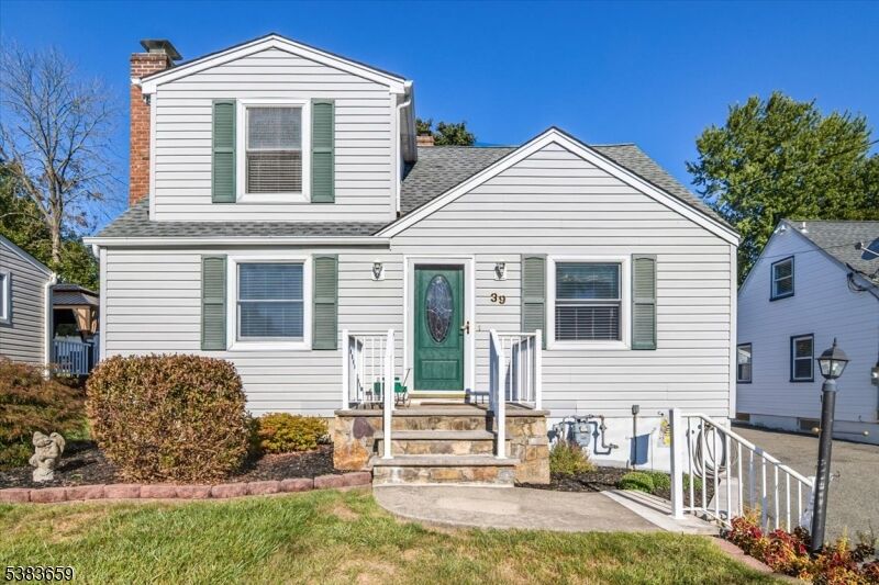 Property Photo:  39 Valley View Rd  NJ 07866 