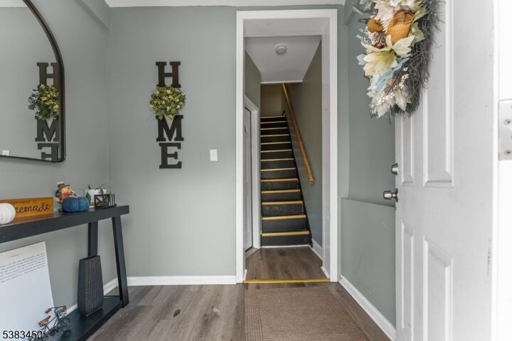 Property Photo: 1 Park Pl NJ 07524