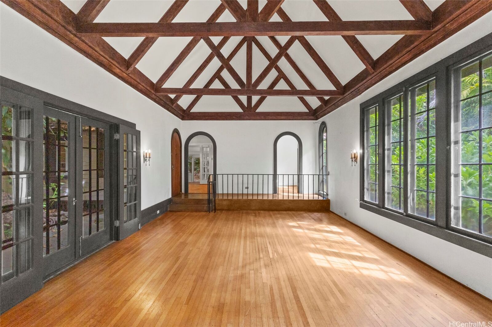 Property Photo:  4354 Kahala Avenue  HI 96816 