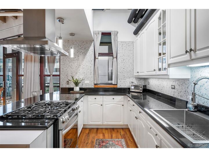 Property Photo:  1020 15th St 214  CO 80202 