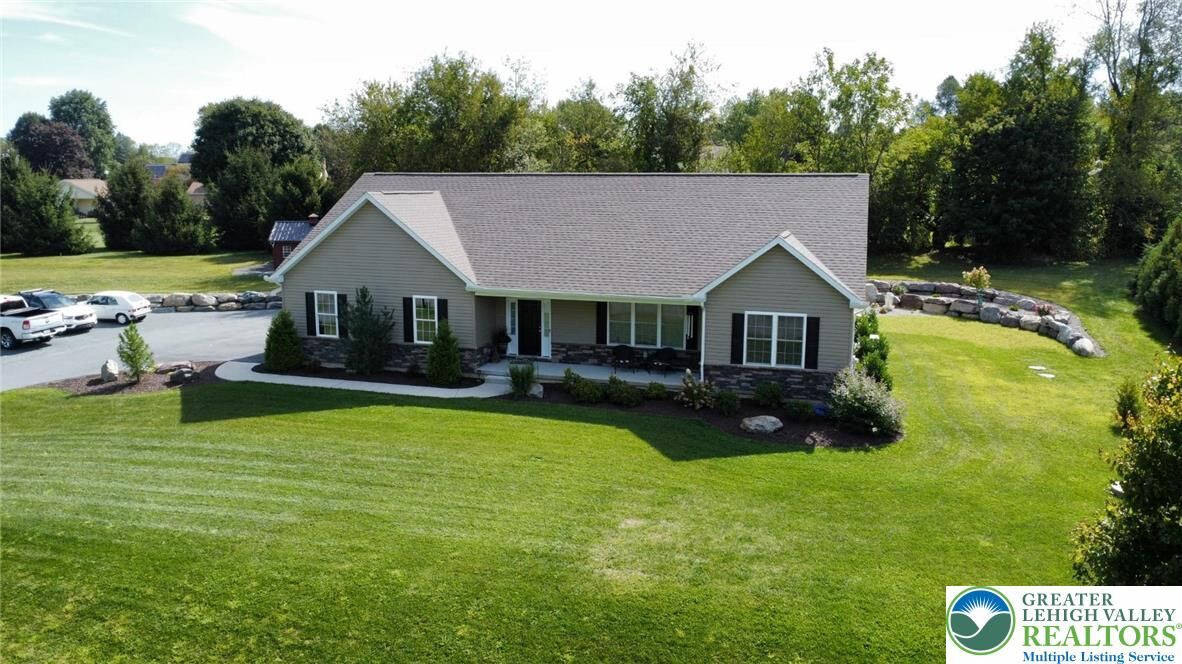 Property Photo: 202 Silver Fox Trail PA 18064