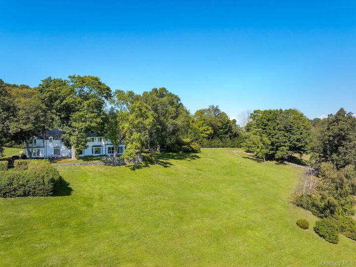Property Photo:  213 Baldwin Road  NY 10549 