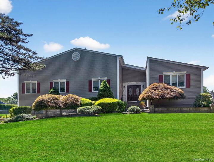 147 Schweizer Lane  Bardonia NY 10954 photo