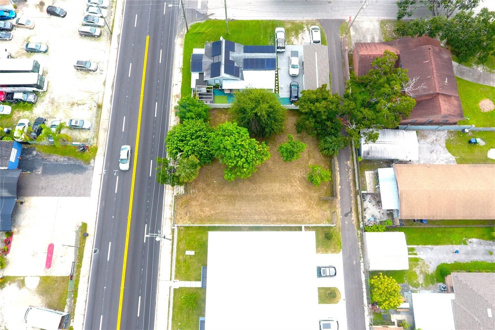 Property Photo:  2606 W Columbus Drive  FL 33607 