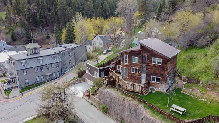 Property Photo: 10 Centennial Avenue SD 57732