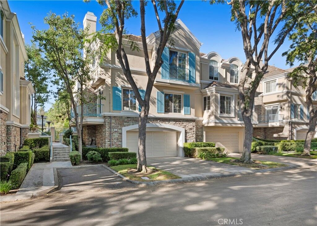 Property Photo: 41 Chandon CA 92657