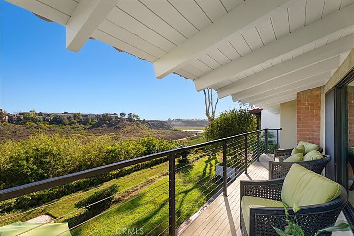 659 Vista Bonita  Newport Beach CA 92660 photo