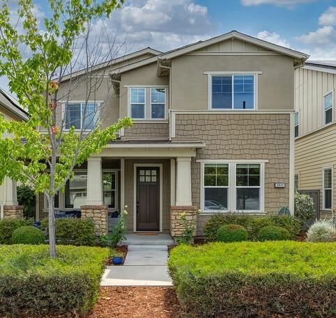 Property Photo:  2032 Cannery Loop  CA 95616 