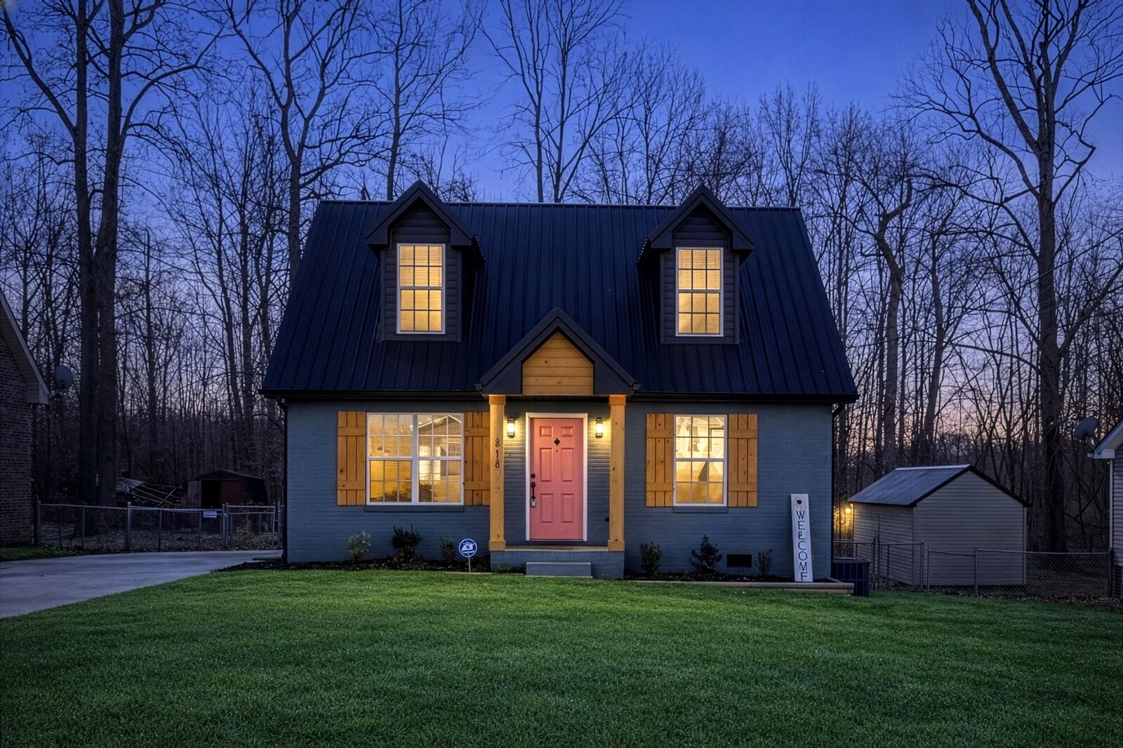 Property Photo:  818 Shelton Cir  TN 37042 