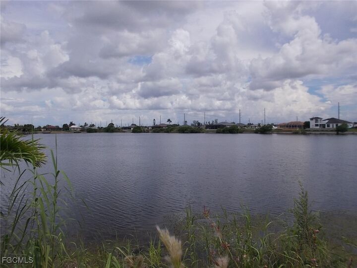 Property Photo:  538 NW 25th Terrace  FL 33993 