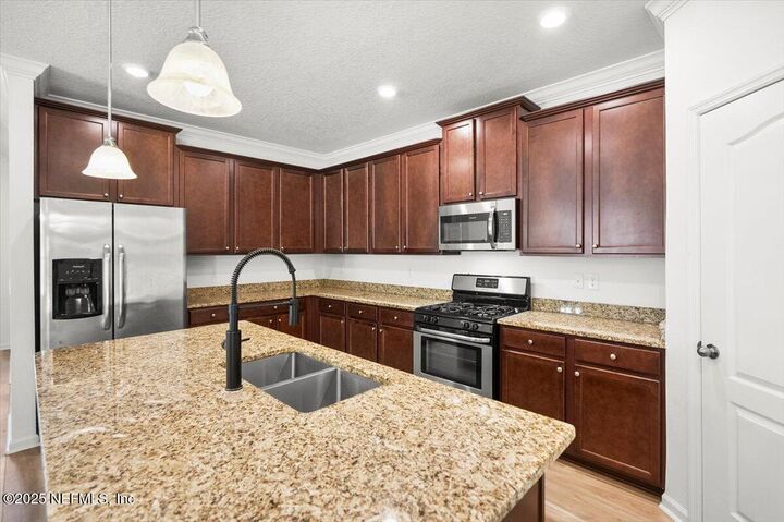 Property Photo: 70 Onda Lane FL 32095