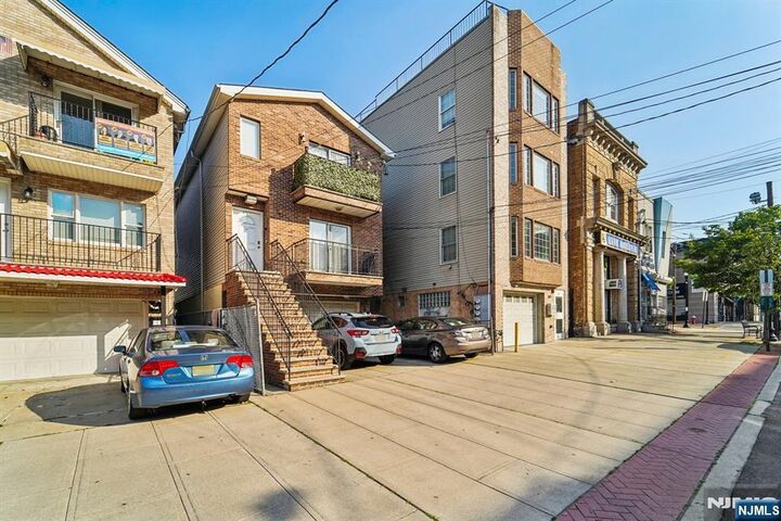 Property Photo:  4711 Broadway Avenue A1  NJ 07087 