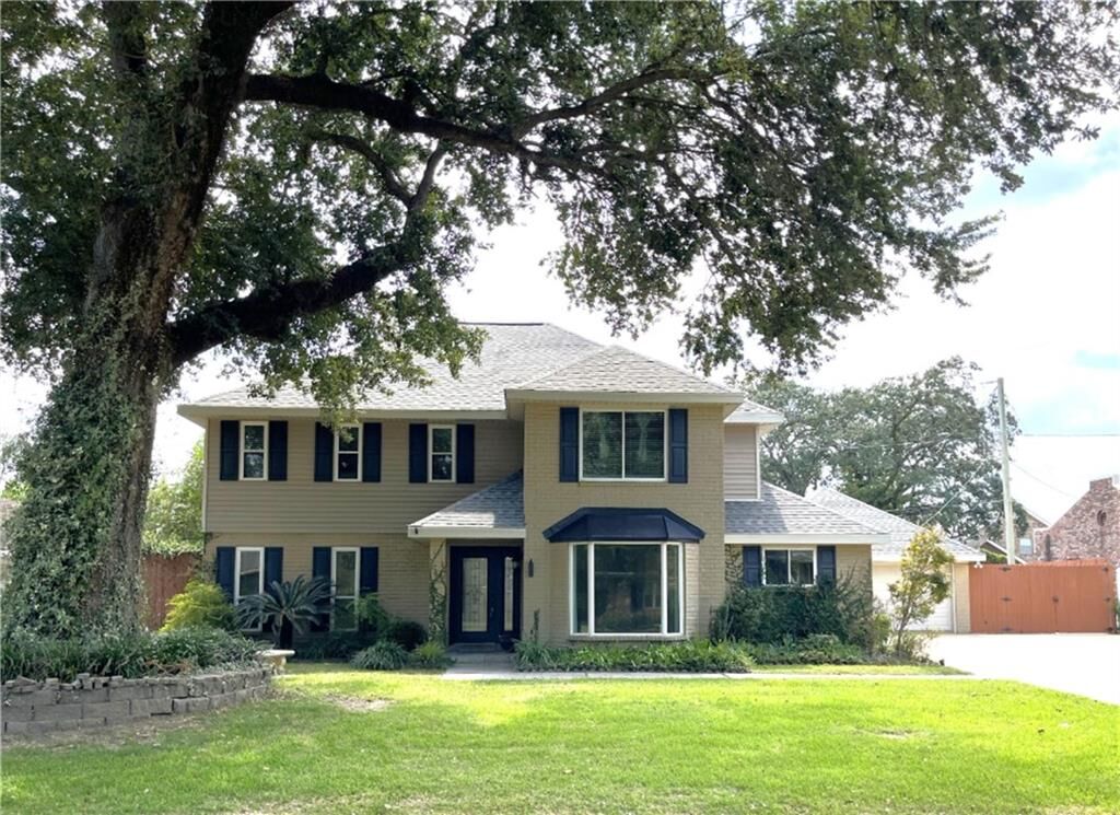 Property Photo:  106 Brentwood Drive  LA 70037 