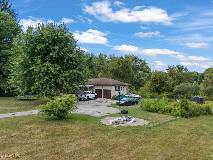 Property Photo: 3984 Warren Ravenna Road OH 44444