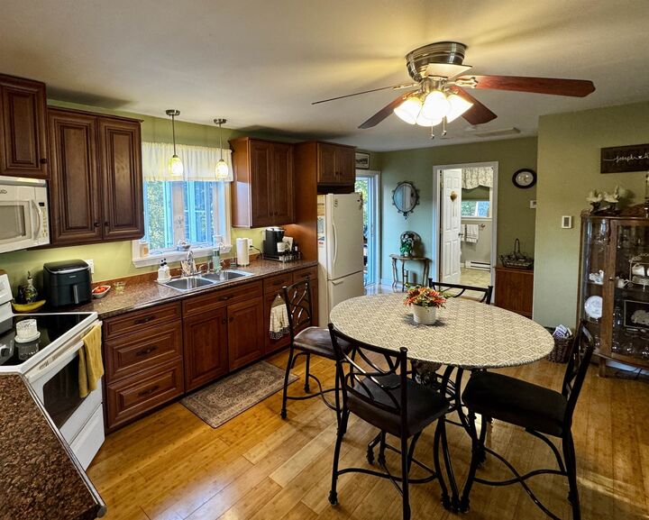 Property Photo: 13A Blunt Street NH 03038