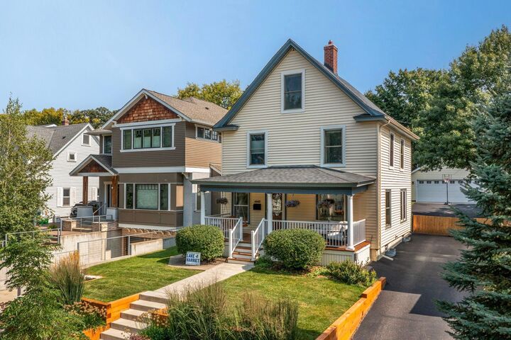 4445 York Avenue S  Minneapolis MN 55410 photo