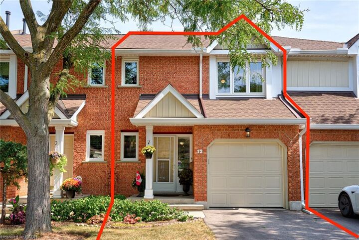 Property Photo: 523 Beechwood Drive 12 ON N2T 2G7