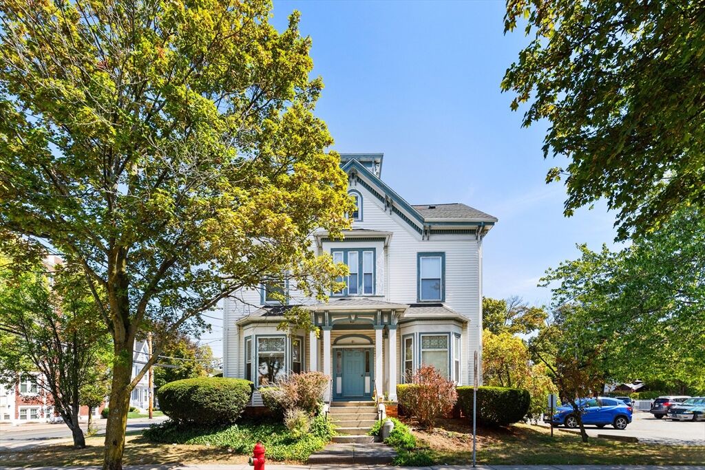 Property Photo:  81 Washington Street 4  MA 02148 