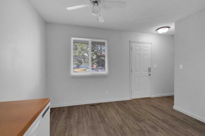 Photo de la propriété: 5935 63 Street 73 AB T4N 6C1