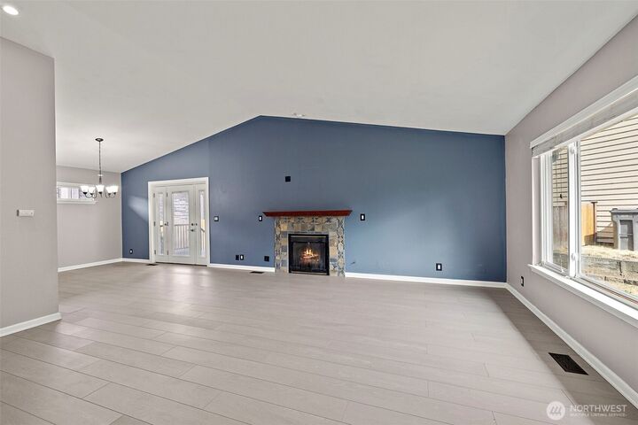 Property Photo:  12102 NE 107th Street  WA 98033 