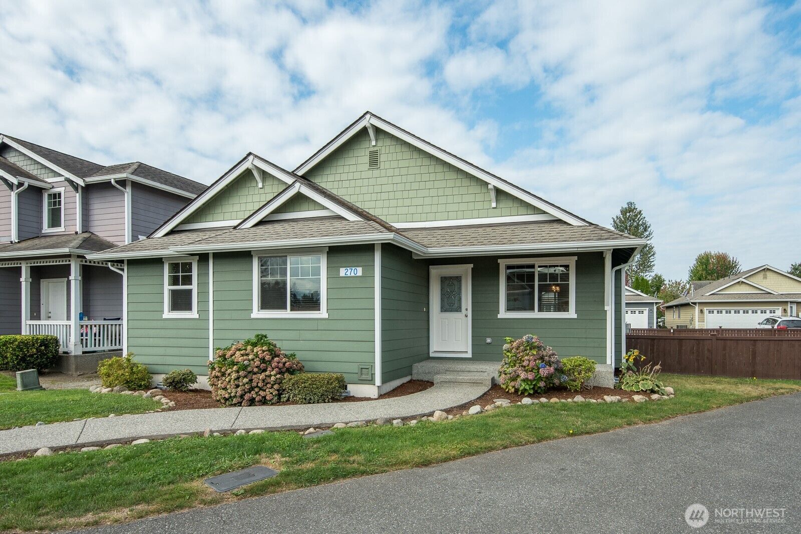 Property Photo: 270 Lewis Place WA 98284