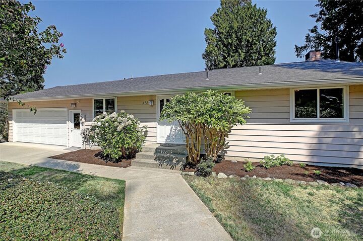375  Tillicum Way  Camano Island WA 98282 photo