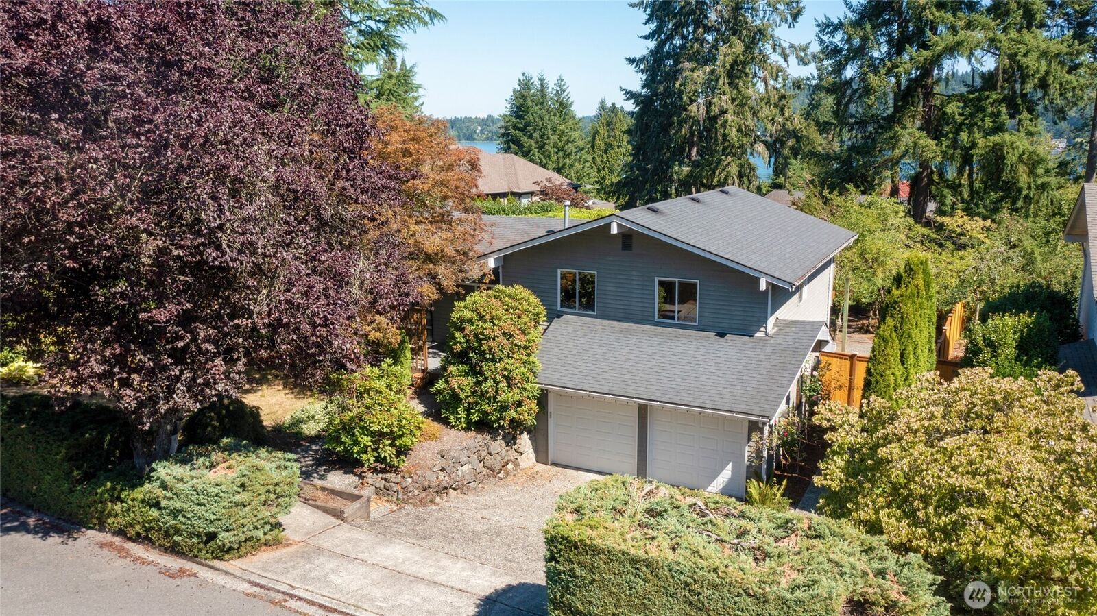 Property Photo:  18204 NE 31st Street  WA 98052 
