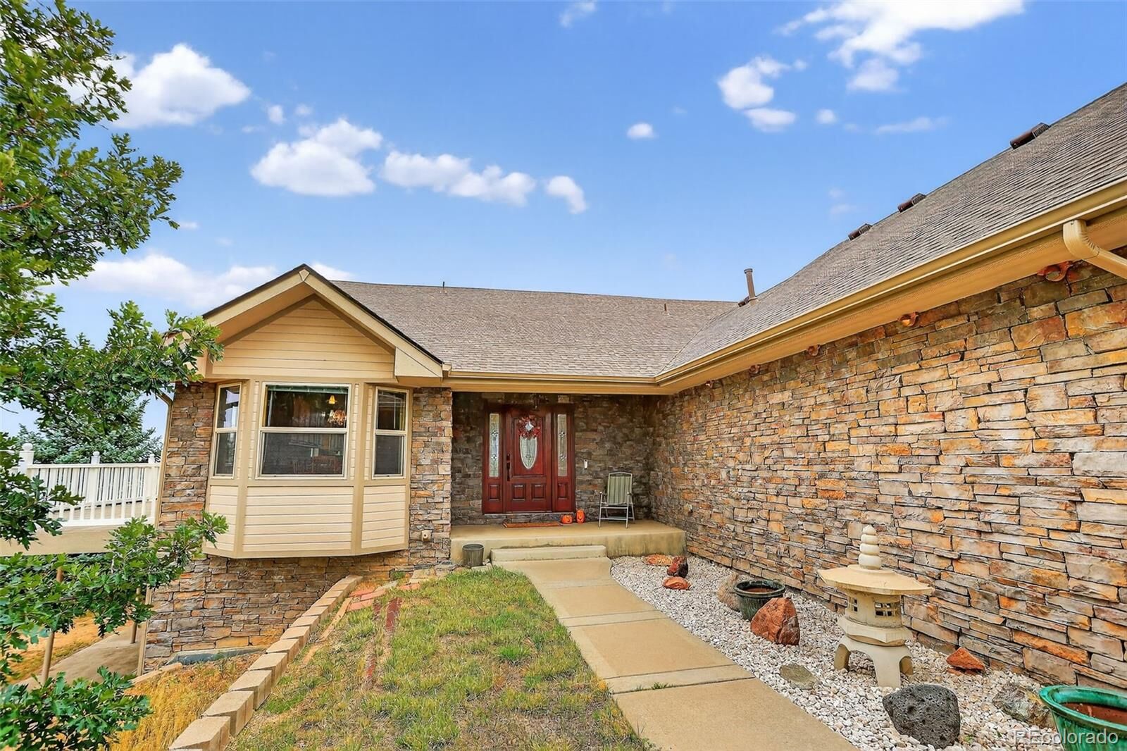 Property Photo: 73 S Algonquian Court CO 80018