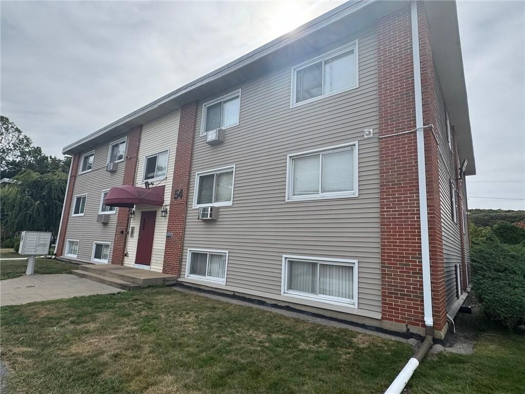 Property Photo: 54 River Street 4 RI 02893