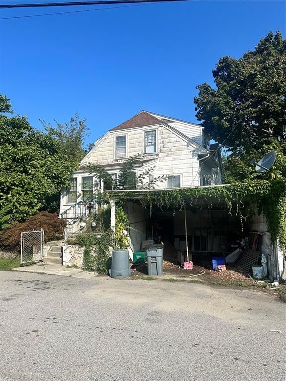 Property Photo:  17 Archer Avenue  RI 02919 