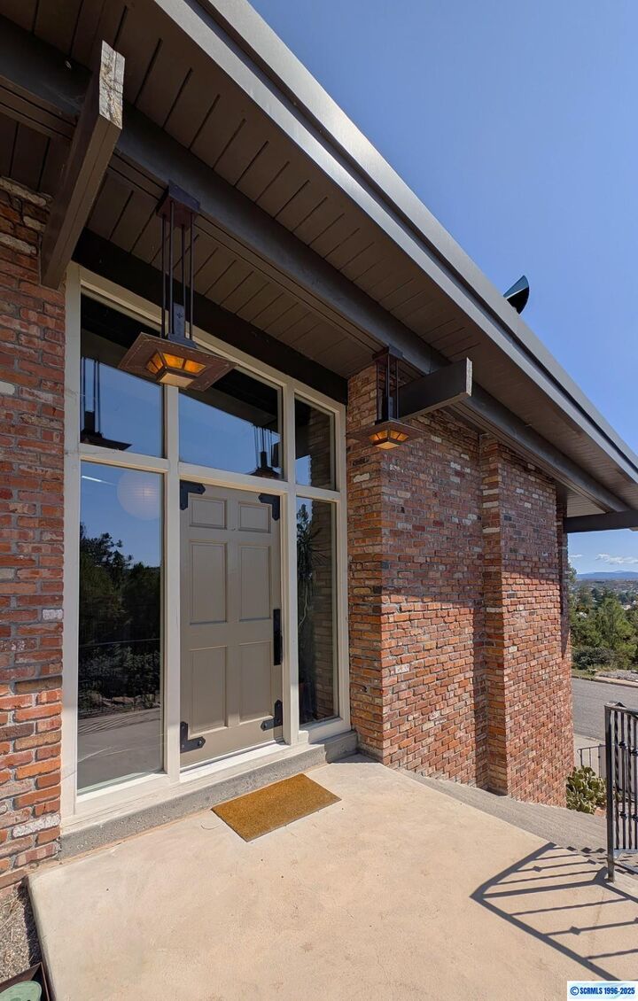 Property Photo:  621 N California Avenue  NM 88061 