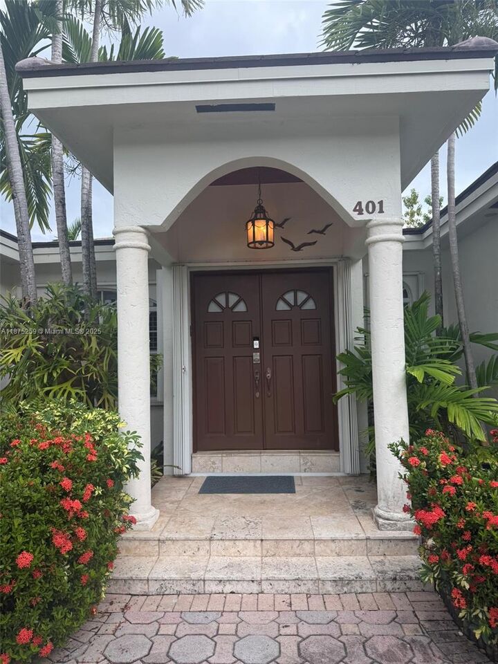 Property Photo:  401 Warren Ln  FL 33149 