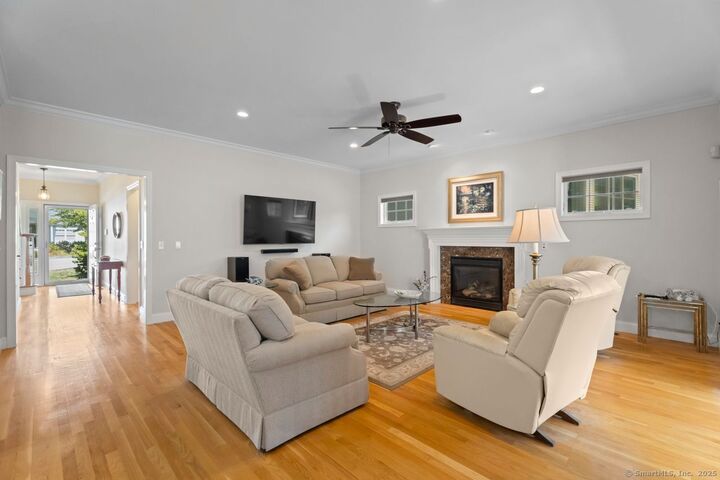 Property Photo: 11 Orchard Path 11 CT 06498