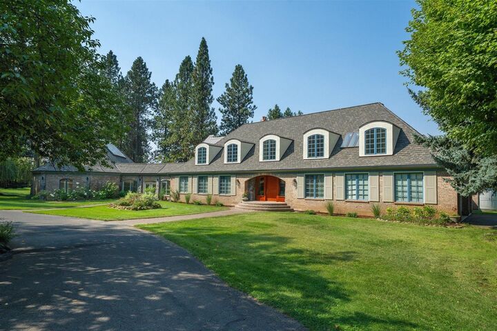 Property Photo:  6320 Verona Ln  WA 99223 