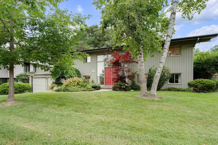 Property Photo: 227 Alwington Place ON K7L 4P9