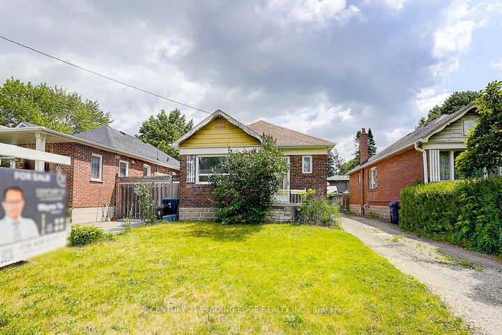 Property Photo:  1173 Islington Avenue E  ON M8Z 4S8 