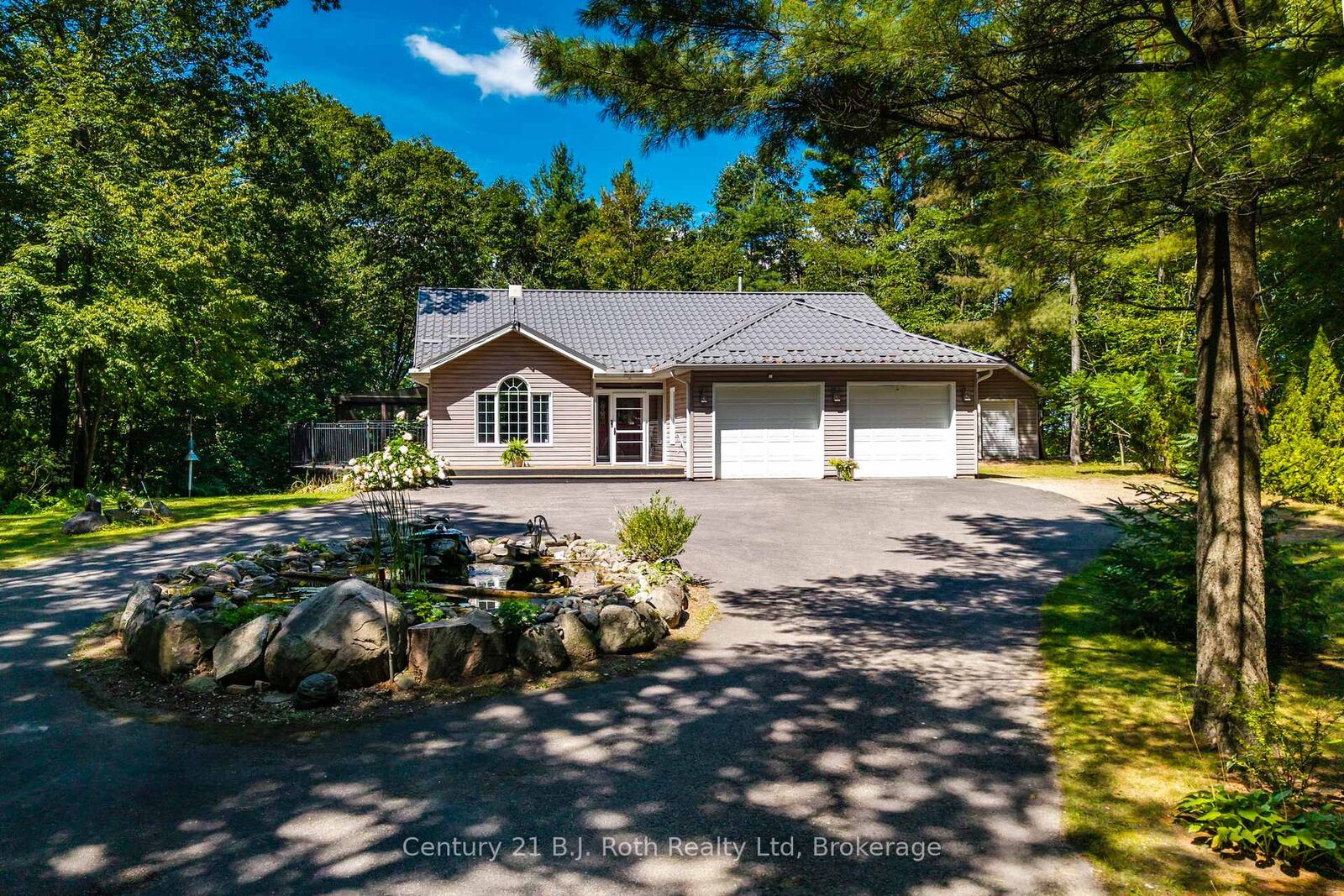 Photo de la propriété:  1749 Golf Link Road  ON L0L 2J0 