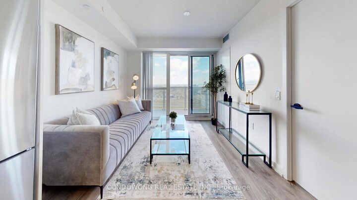 Photo de la propriété:  195 Commerce Street 4008  ON L4K 0P9